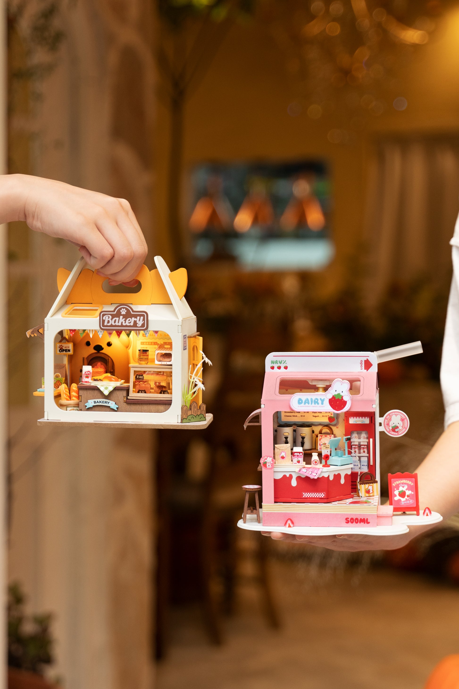 Teddys Bread Box - Paper-chain Models and Hobbies