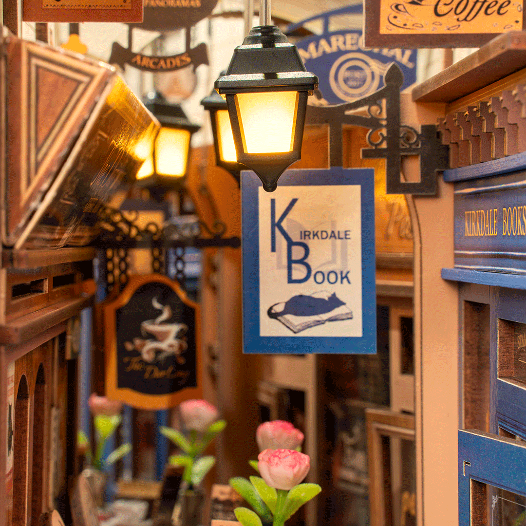 Arcade Dating Book Nook - NEW - Paper-chain Models and Hobbies