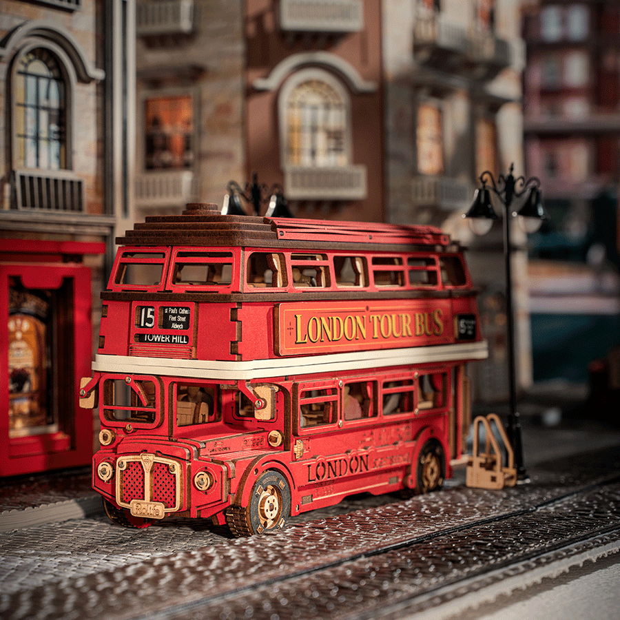 London Tour Bus - Paper-chain Models and Hobbies