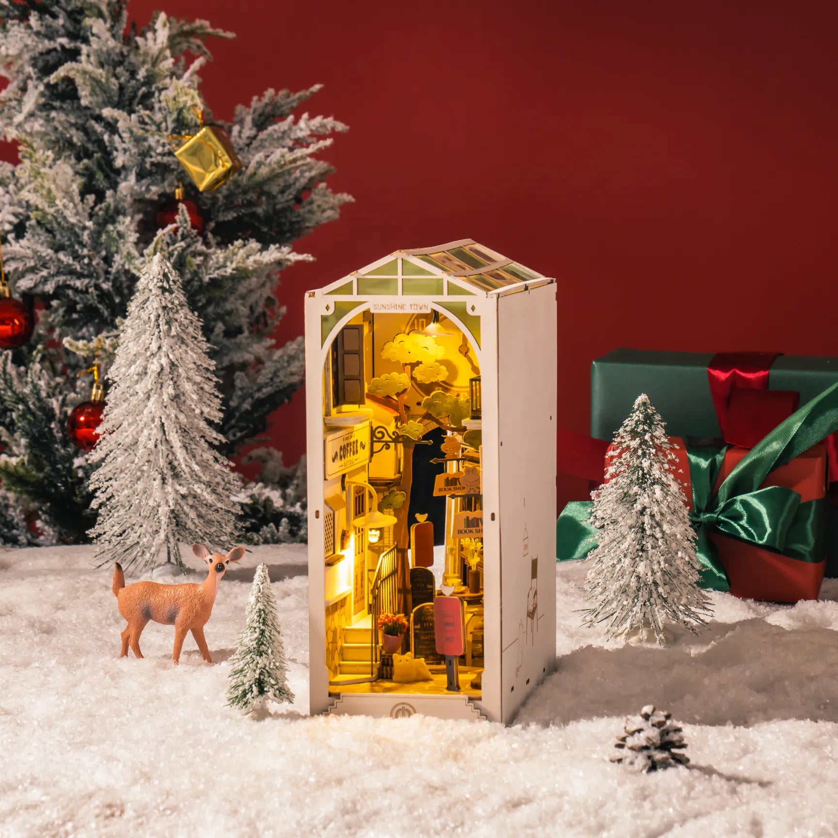 Sunshine Town Book Nook - Paper-chain Models and Hobbies