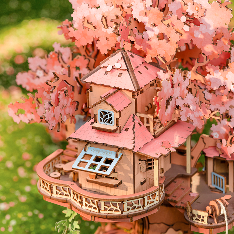 Sakura Tree House - Paper-chain Models and Hobbies