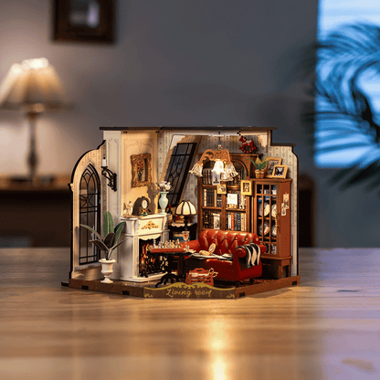 Catherine’s Living Room - Paper-chain Models and Hobbies