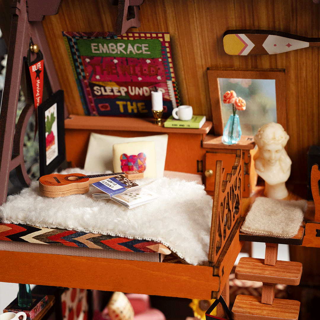 A-Frame Log Cabin - Paper-chain Models and Hobbies