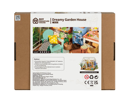 Dreamy Garden House - Paper-chain Models and Hobbies