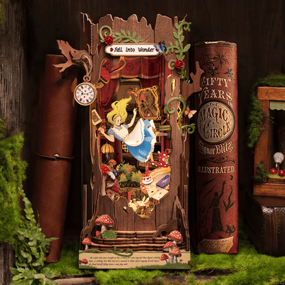 Fall into Wonder - Paper-chain Models and Hobbies