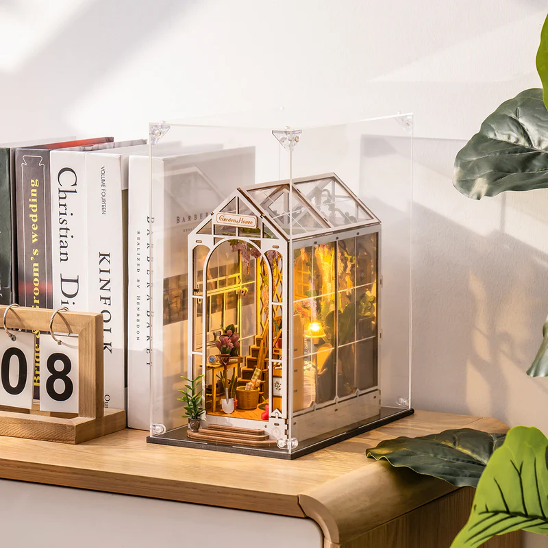 Book Nook Dust Cover - Paper-chain Models and Hobbies