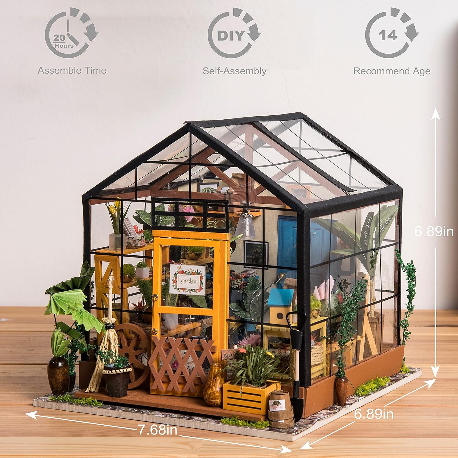 Cathy's Flower House - Paper-chain Models and Hobbies